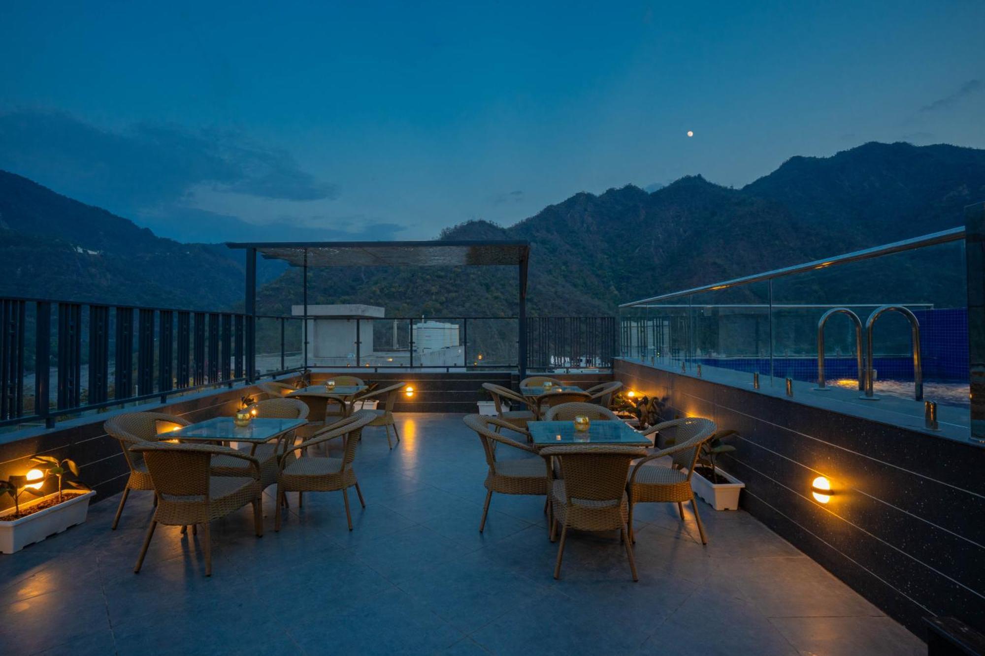 Perfectstayz Laxmi Heritage Rishīkesh Exterior foto